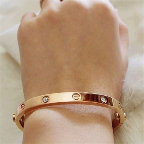 replica cartier bracelets with fast delivery|fake cartier bracelet.